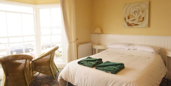 bed room inside