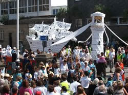 golowan light house parade